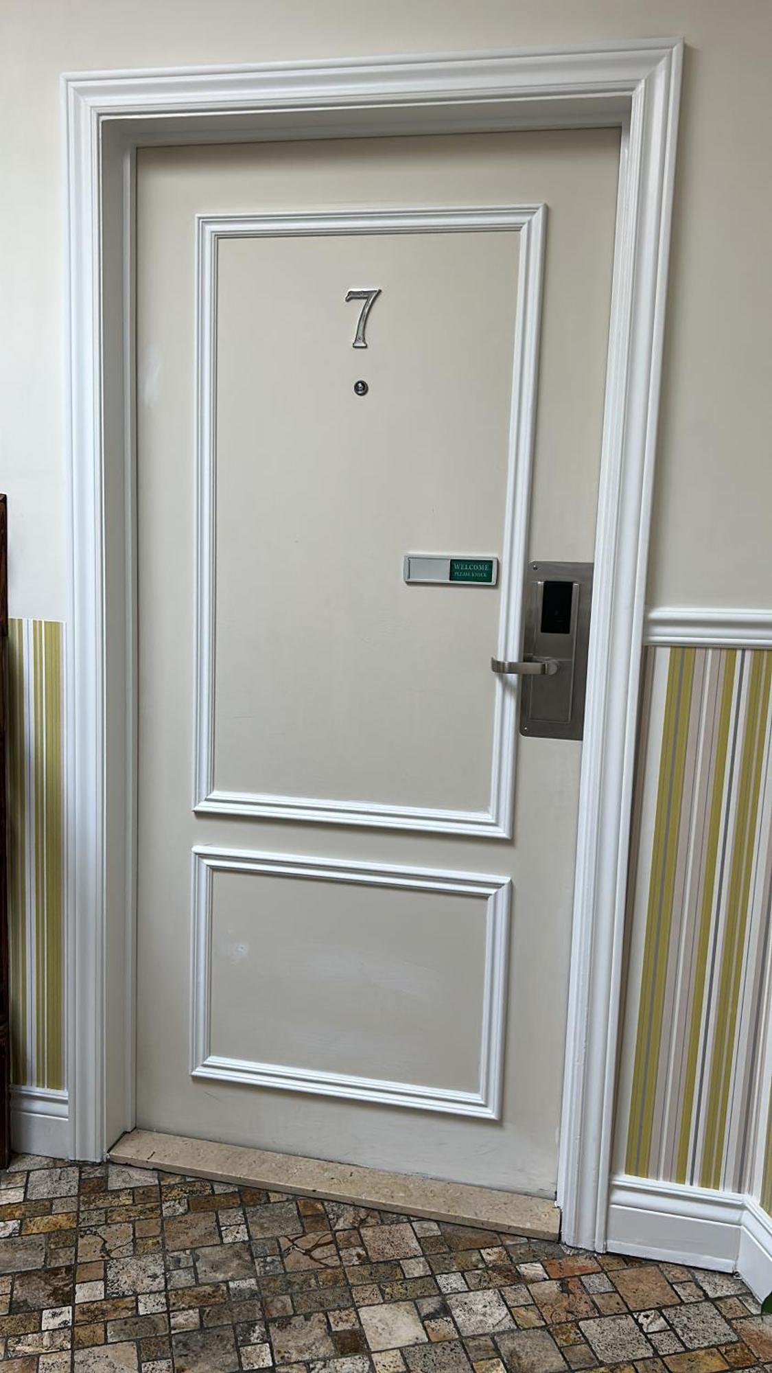 Parc Suites Hotel Montreal Exterior foto